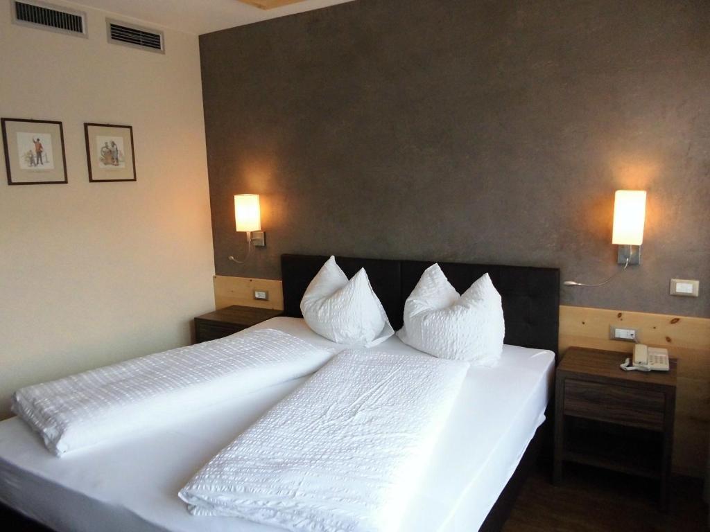 Hotel Zum Tiroler Adler Eksteriør bilde