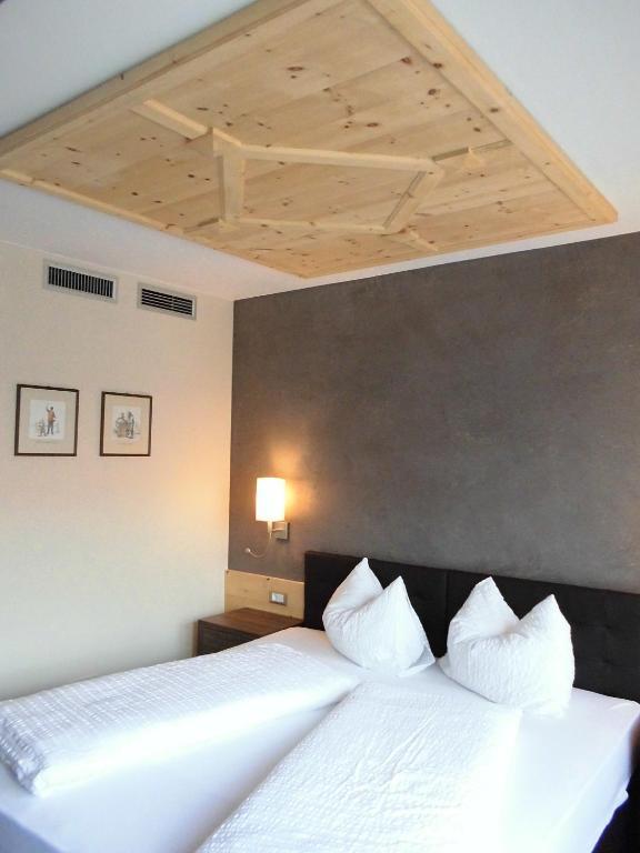Hotel Zum Tiroler Adler Eksteriør bilde